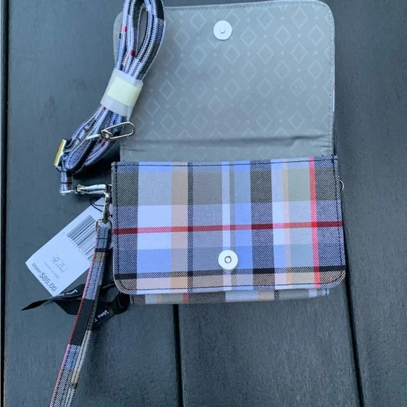 NWT Vera Bradley 3 in 1 Crossbody (also can be a wallet or wristlet) brand new - Picture 2 of 6